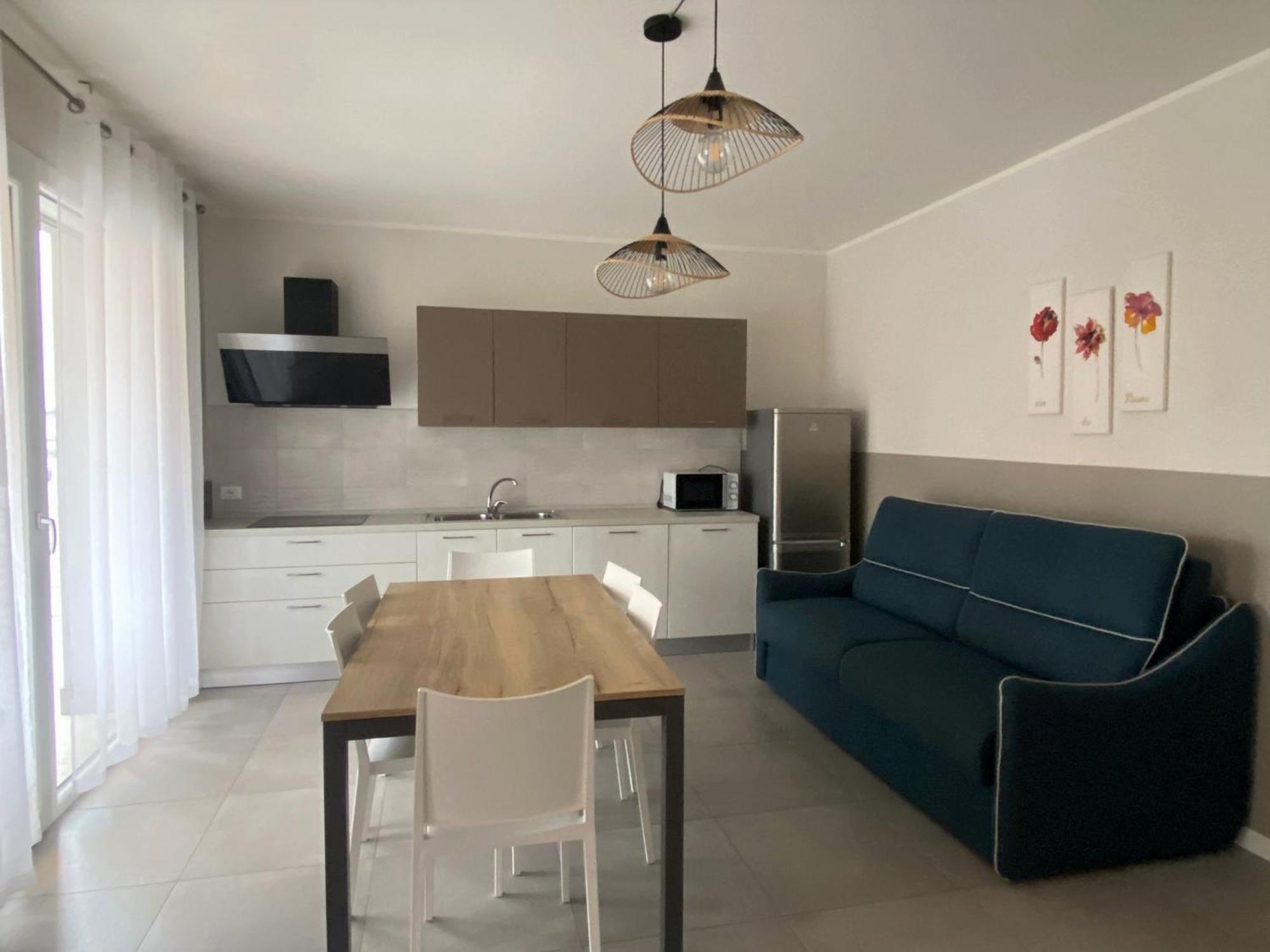 The Prince - Luxury Apartments With Pool Peschiera del Garda Extérieur photo