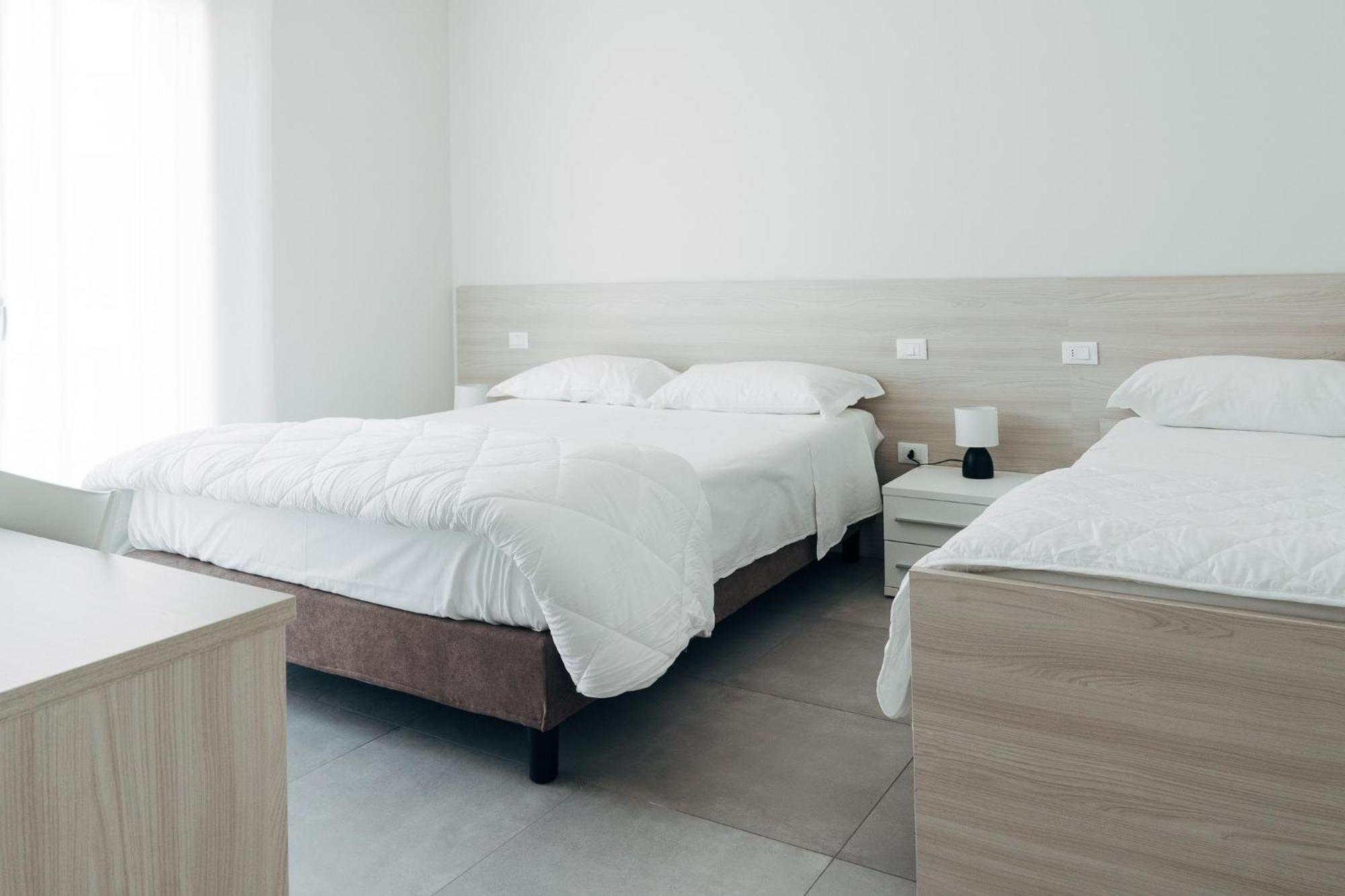 The Prince - Luxury Apartments With Pool Peschiera del Garda Extérieur photo