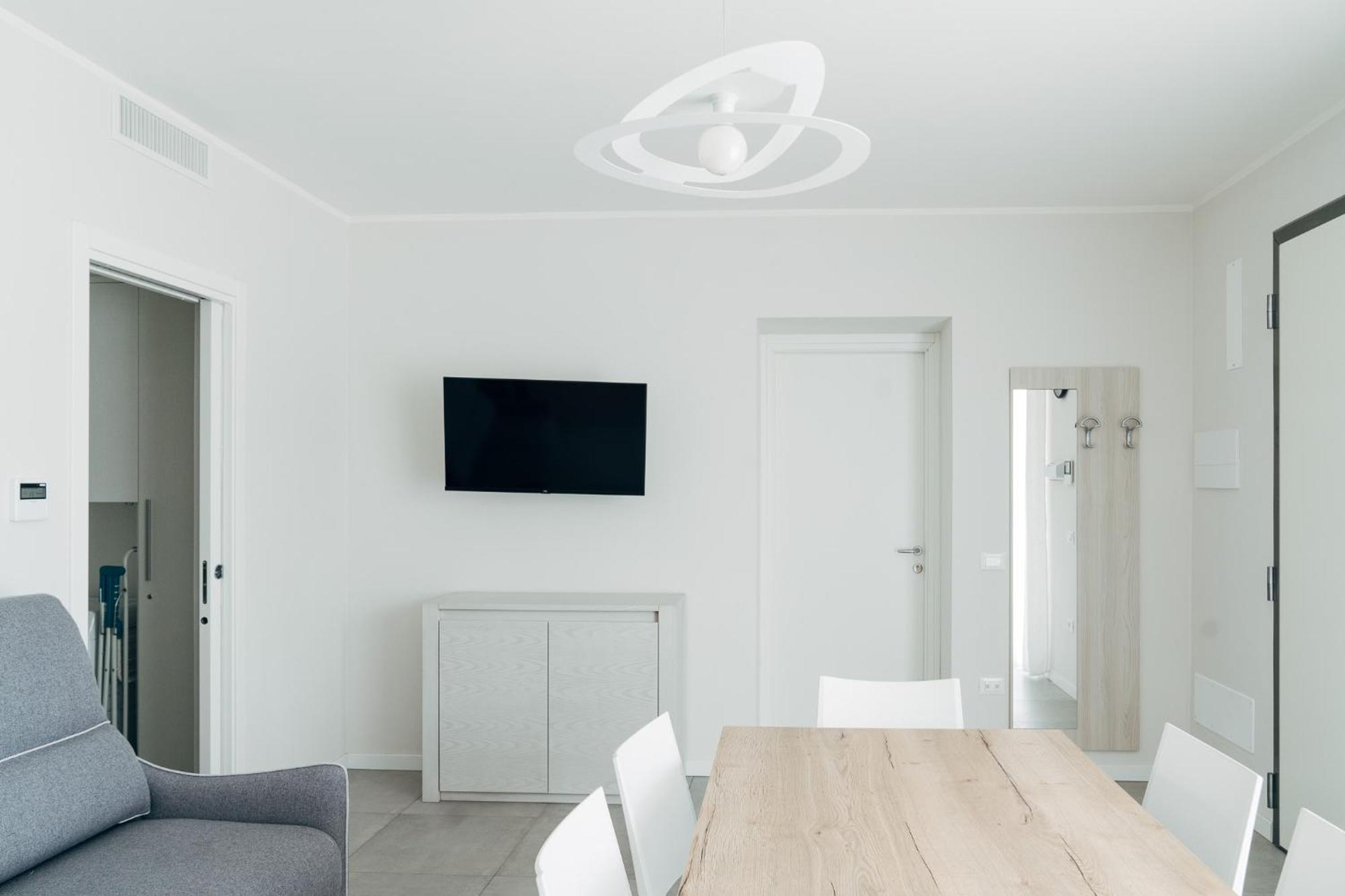 The Prince - Luxury Apartments With Pool Peschiera del Garda Extérieur photo